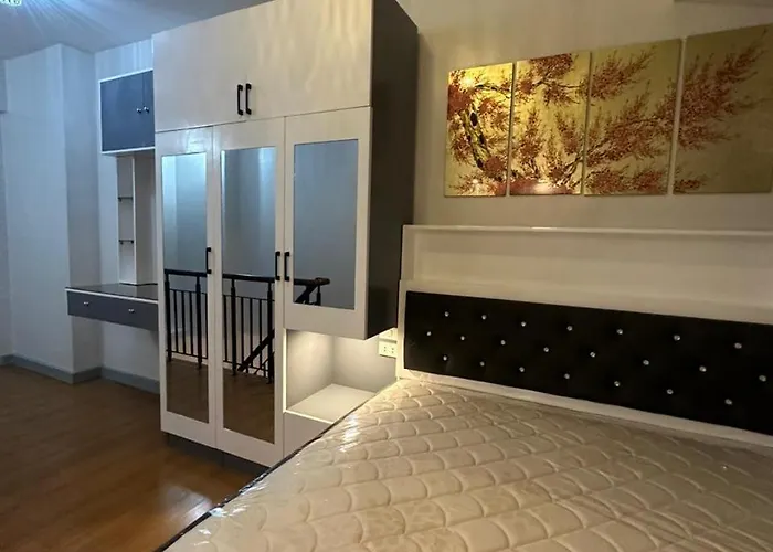 Newly Reneuvated Fully Furnished In The Heart Of Mandaluyong شقة *